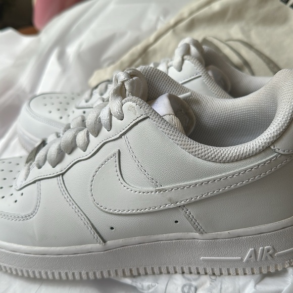 Nike Women's Air Force 1 ‘07 white SZ 9 - Picture 10 of 12